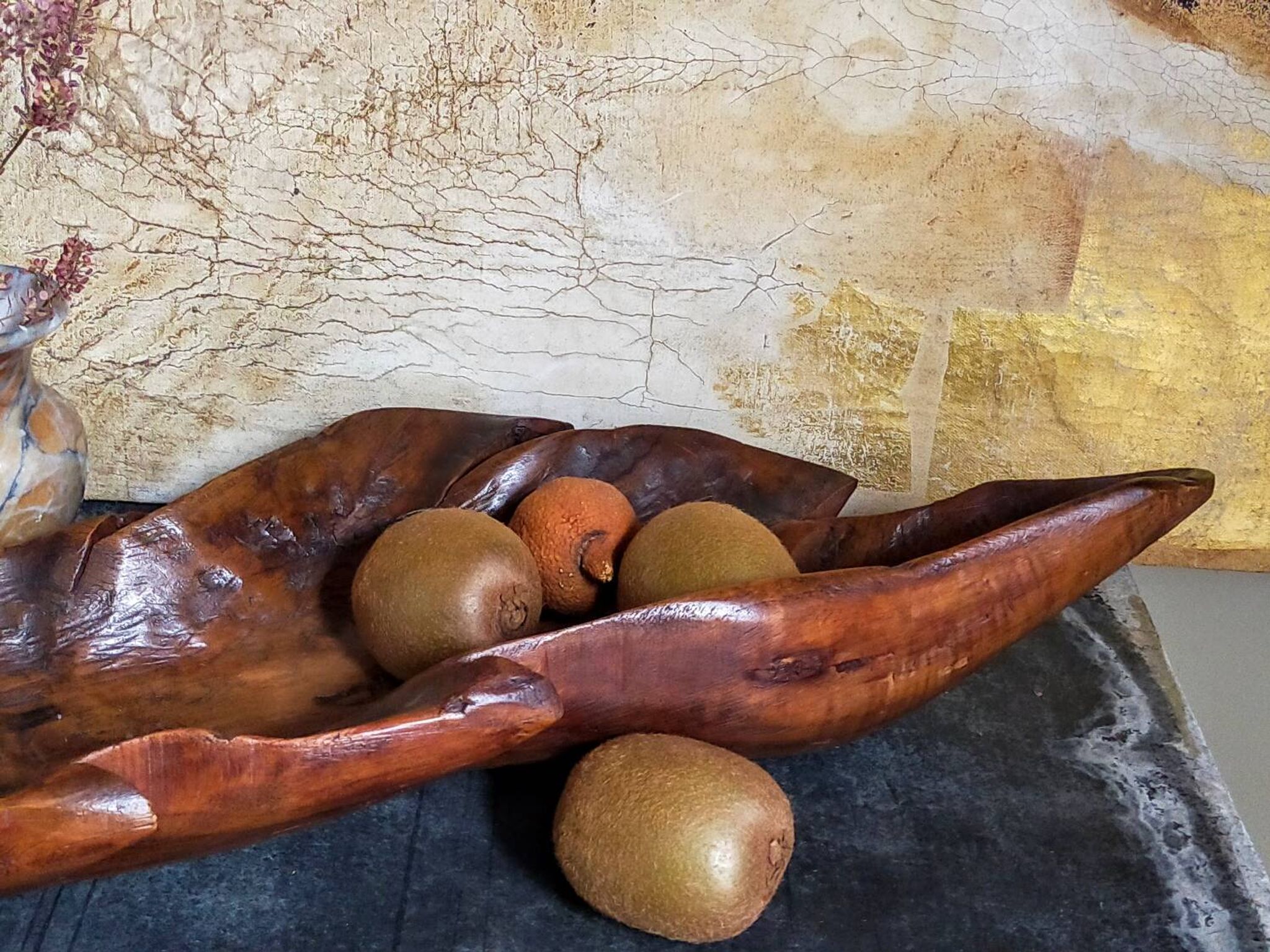 Coupe feuille en bois massif sculptée XXL ancienne