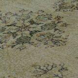 ONE-OF-A-KIND TURKISH HANDWOVEN VINTAGE RUG - RUSTIC VINTAGE CHARM 203X 111