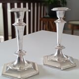Pair of Regency-style candle holders in silver metal with hexagonal foot