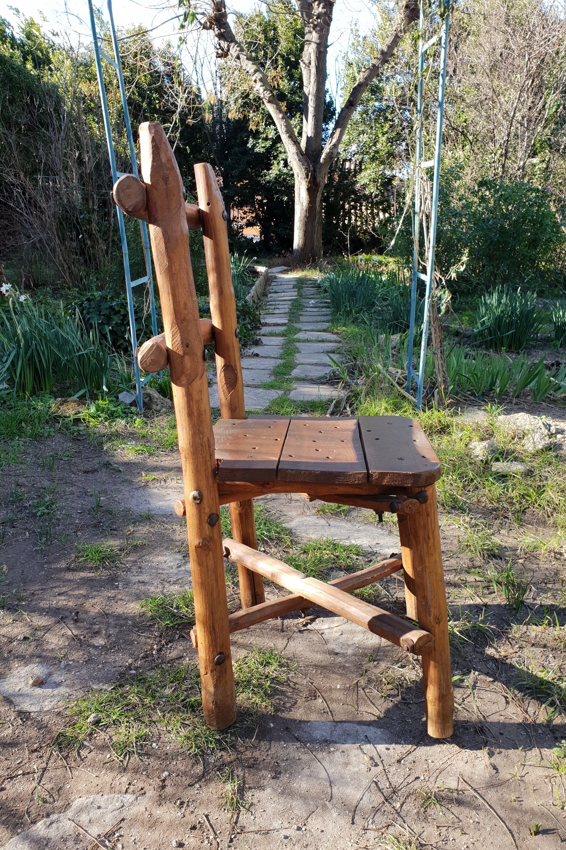 Popular art chair 1970