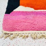 Handmade Berber rug in pure wool, size 140 x 270 cm