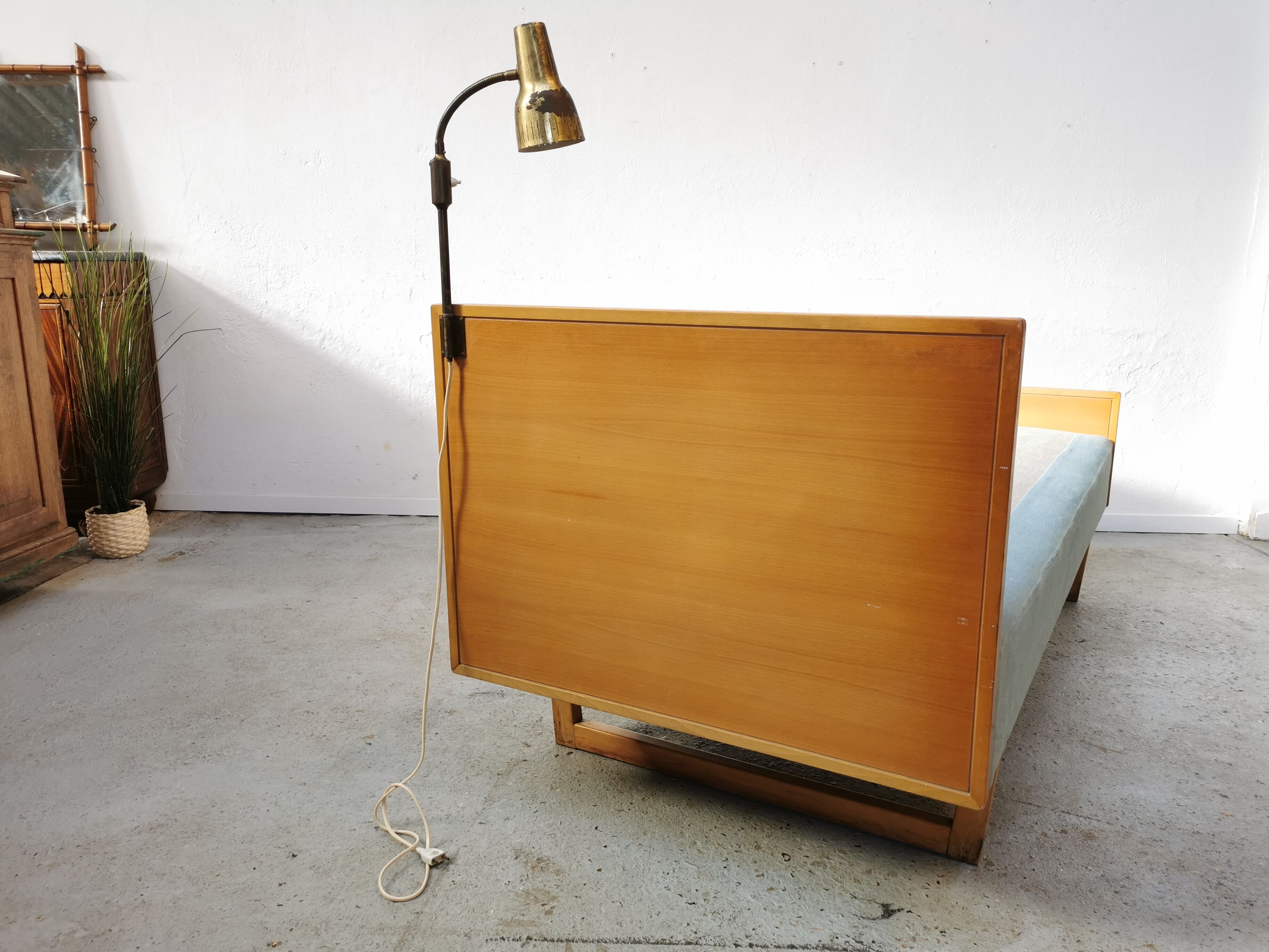Vintage Scandinavian bed and lamp signed NK 1959