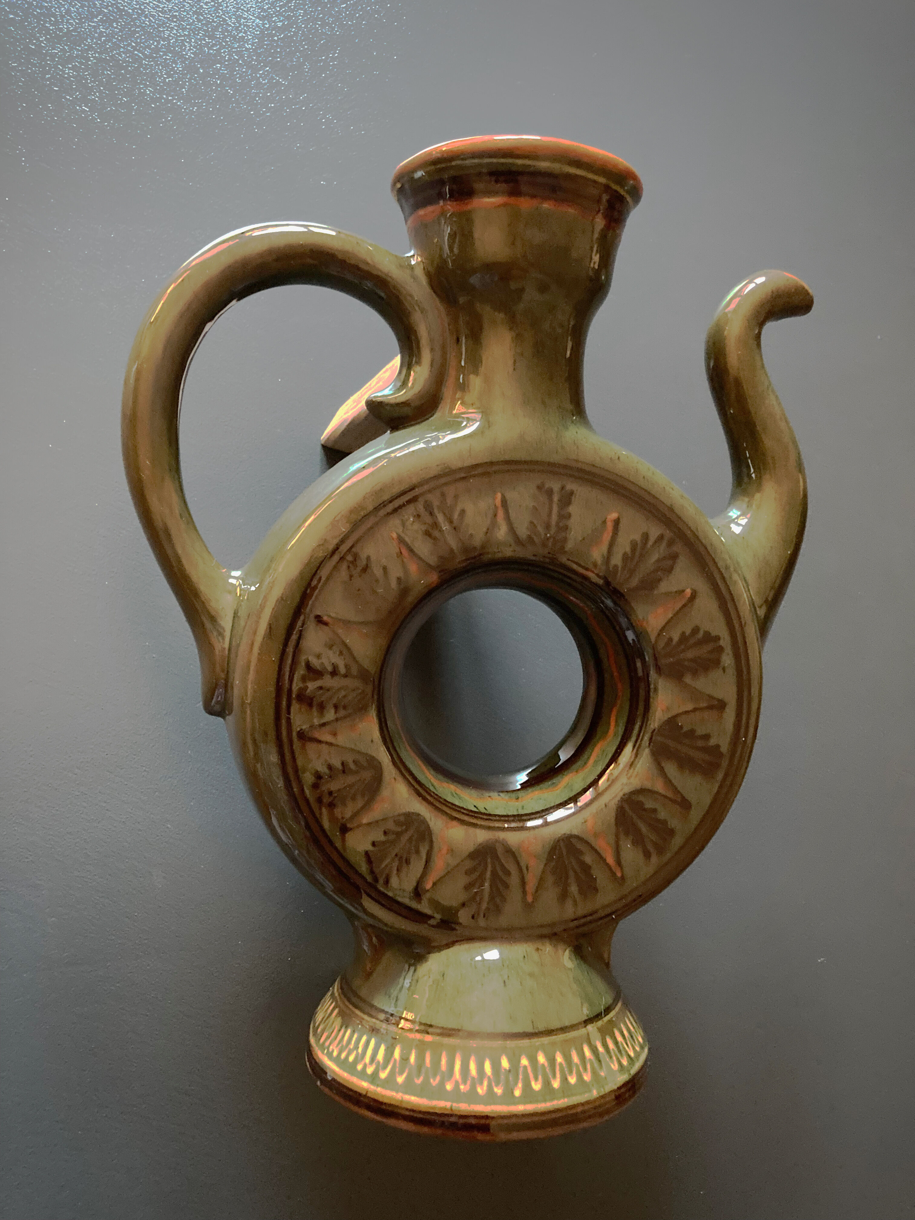 Earthenware ring coffee maker