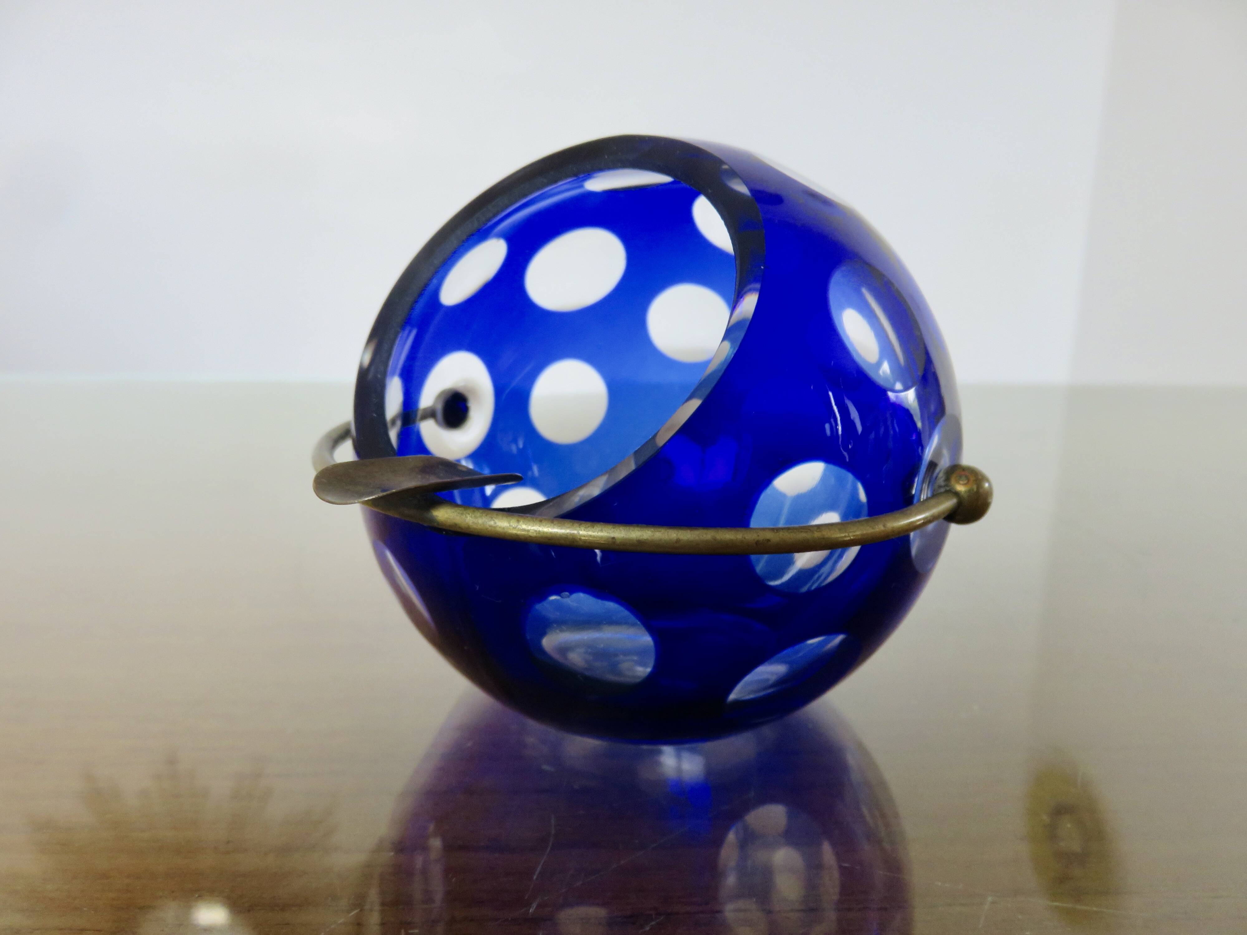 Crystal ashtray by Marita Voigt for HARZKRISTALL, 1970