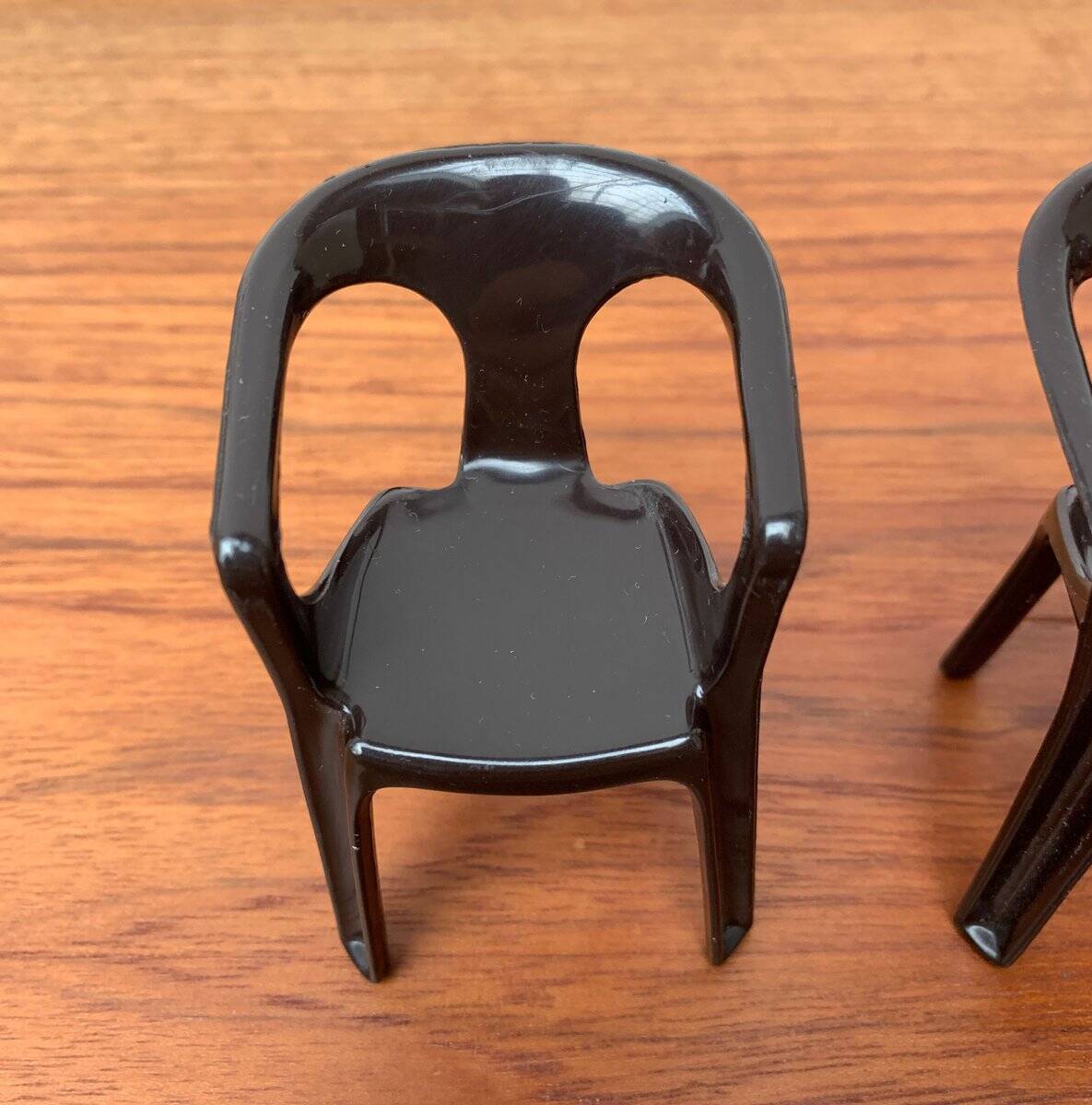 300 Monobloc Decorative Chairs Small by Henry Massonnet for Stamp, France, 1970s, Set of 5
