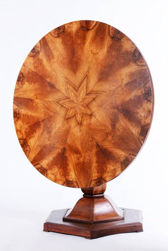 Biedermeier Dining Table in Walnut, Czechia, 1830s
