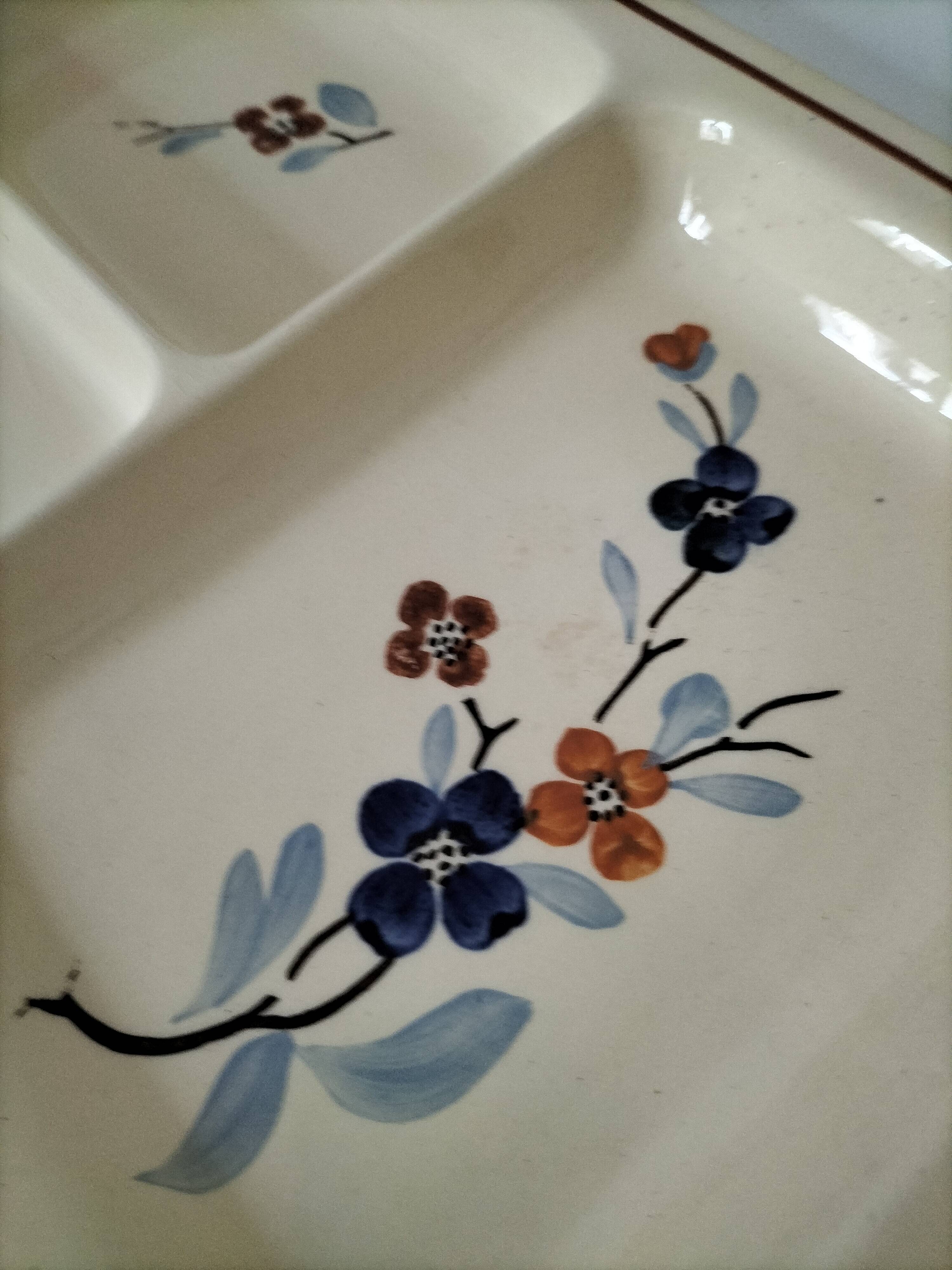 Vintage Sarreguemines compartmentalized plate model 5041 with Japanese decoration