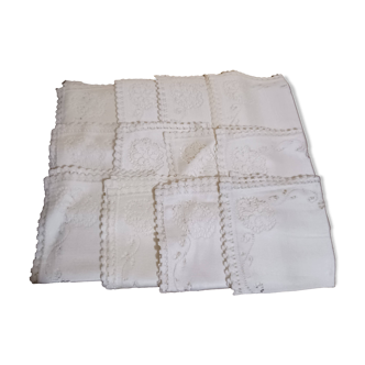 12 serviettes à thé