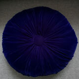 Dark blue round cushion