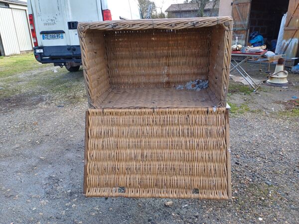 Malle Osier Ancienne