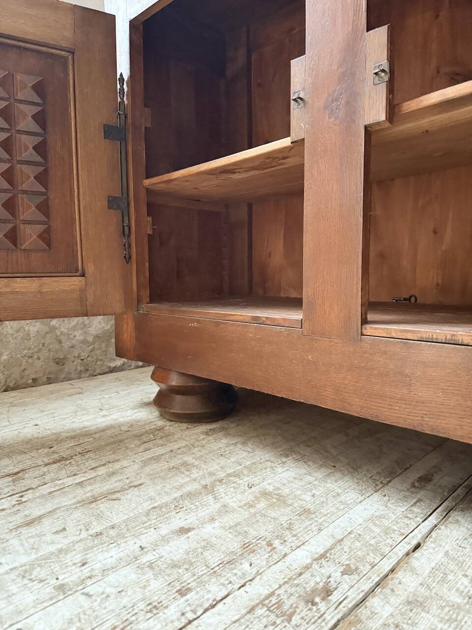 Dudouyt oak furniture 1940