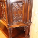 Credence in walnut 19th neo-gothic flamboyant
