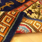 Handmade chinese rug 177x125cm