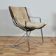Apelbaum-Paris, paire de fauteuils attribués à Raphaël en plexiglas fumé et chrome, 1960/1970