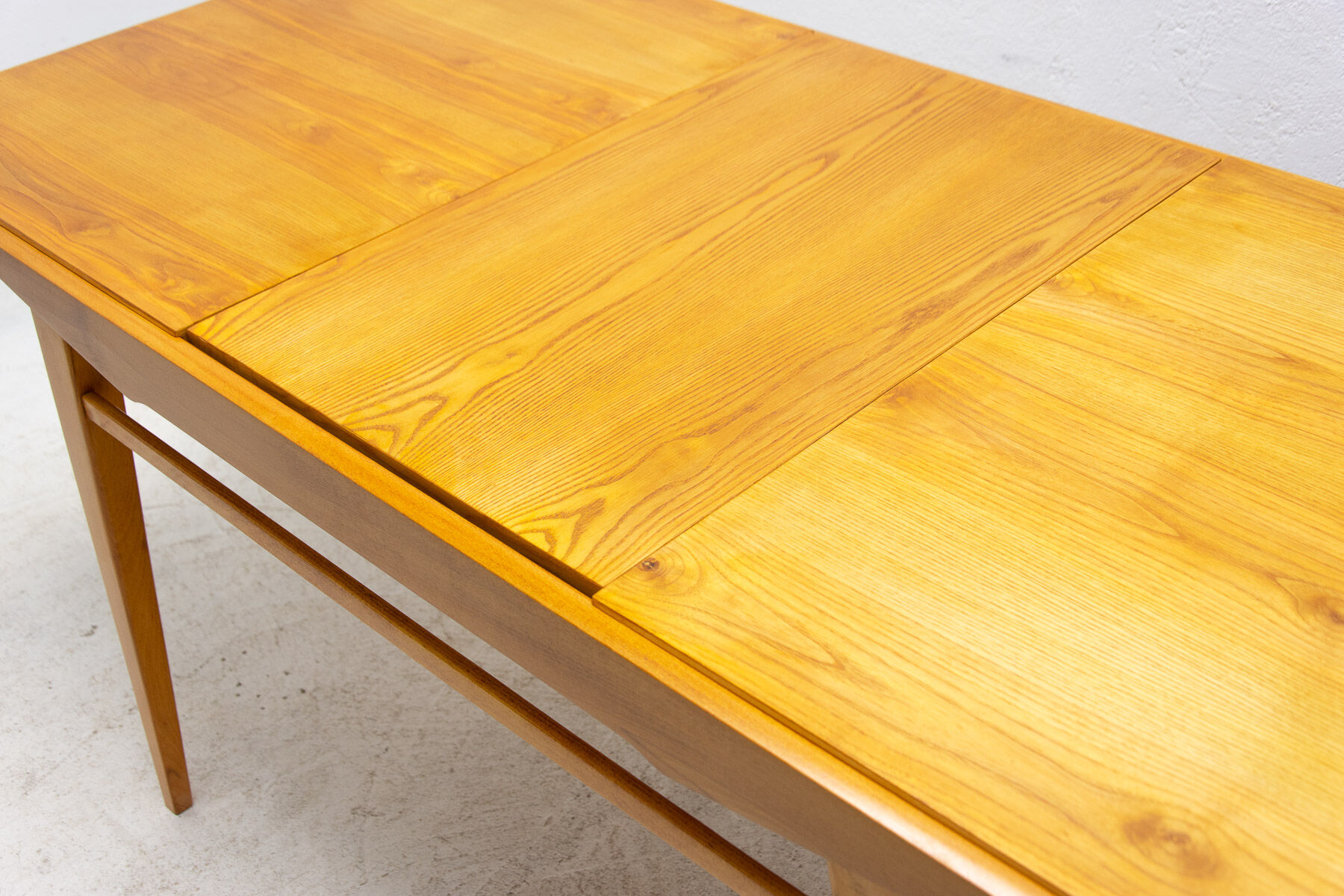 Table à manger pliante du milieu du siècle par Bohumil Landsman pour Jitona, années 1970