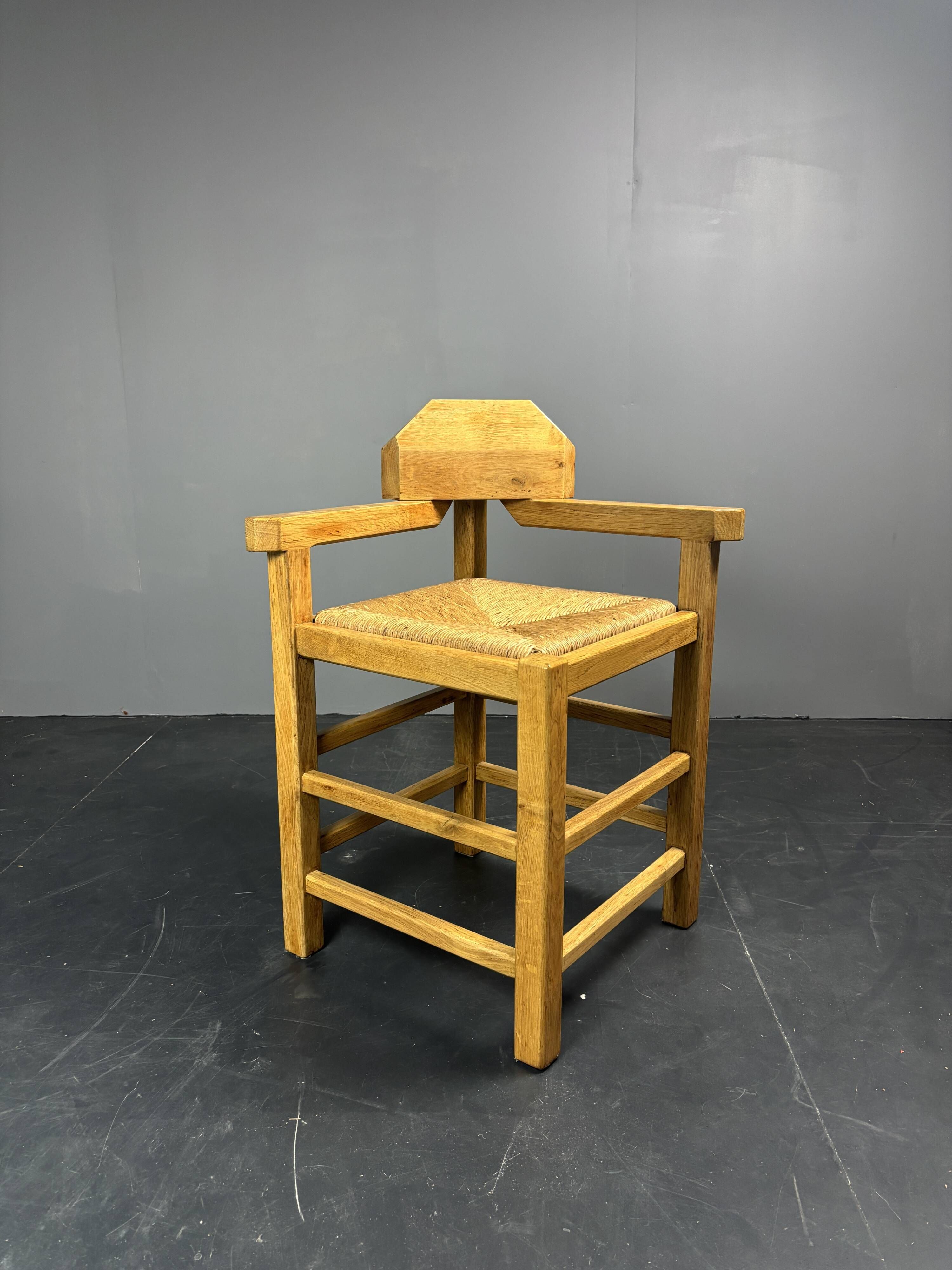 Dutch postmodern brutalist oak corner side chair with rush seat, 1970s