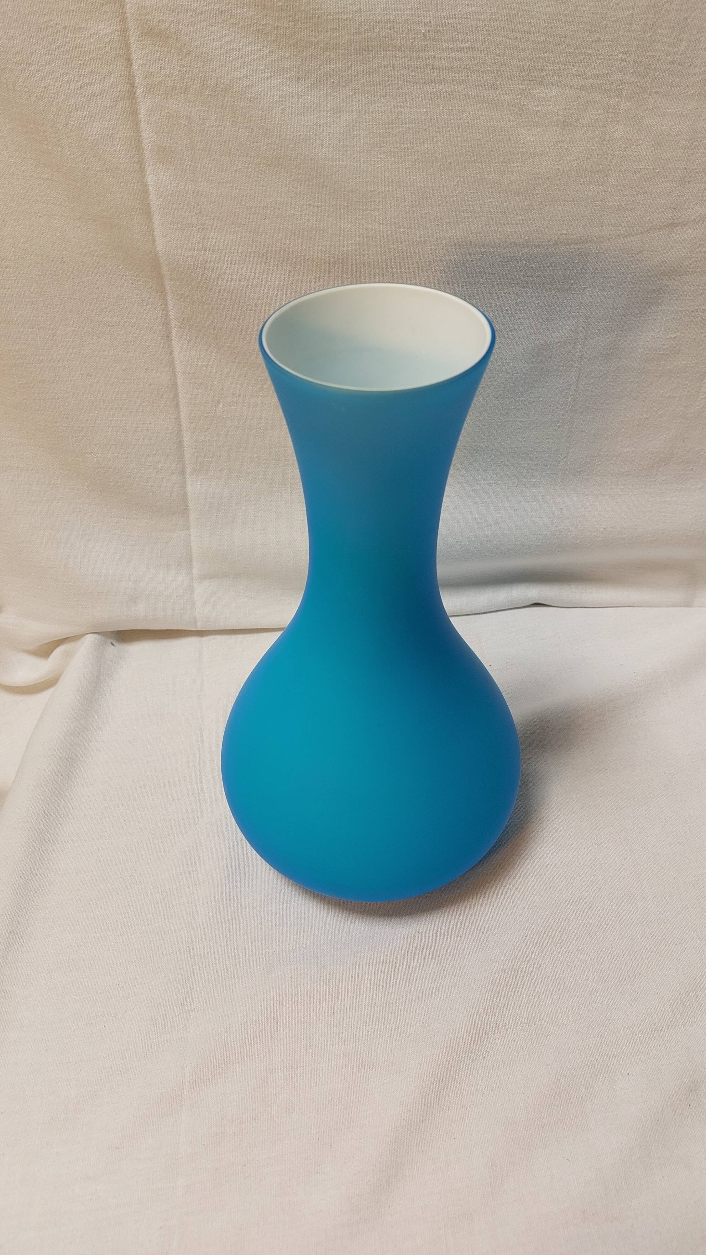 Murano Vase by Carlo Moretti - Florence Opaline sky blue - 70s