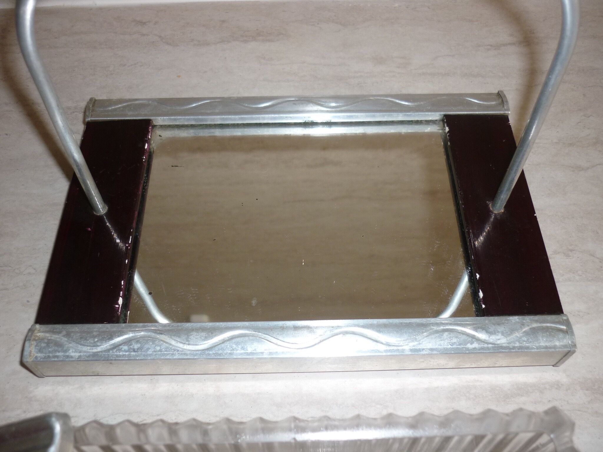 Bonbonnière on art deco mirror tray 1930