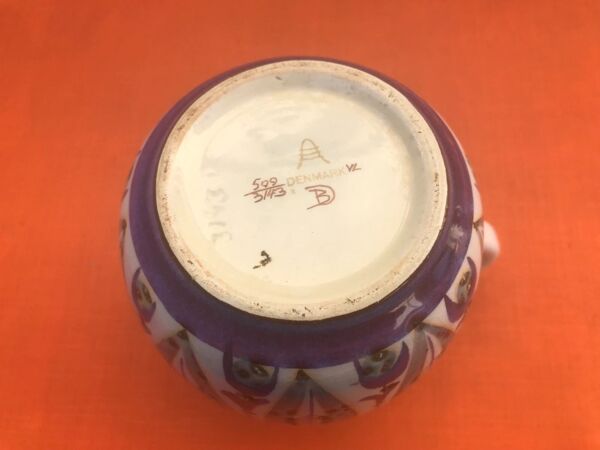 Design Scandinave Pichet Berte Jessen Aluminia (Royal de Copenhague)