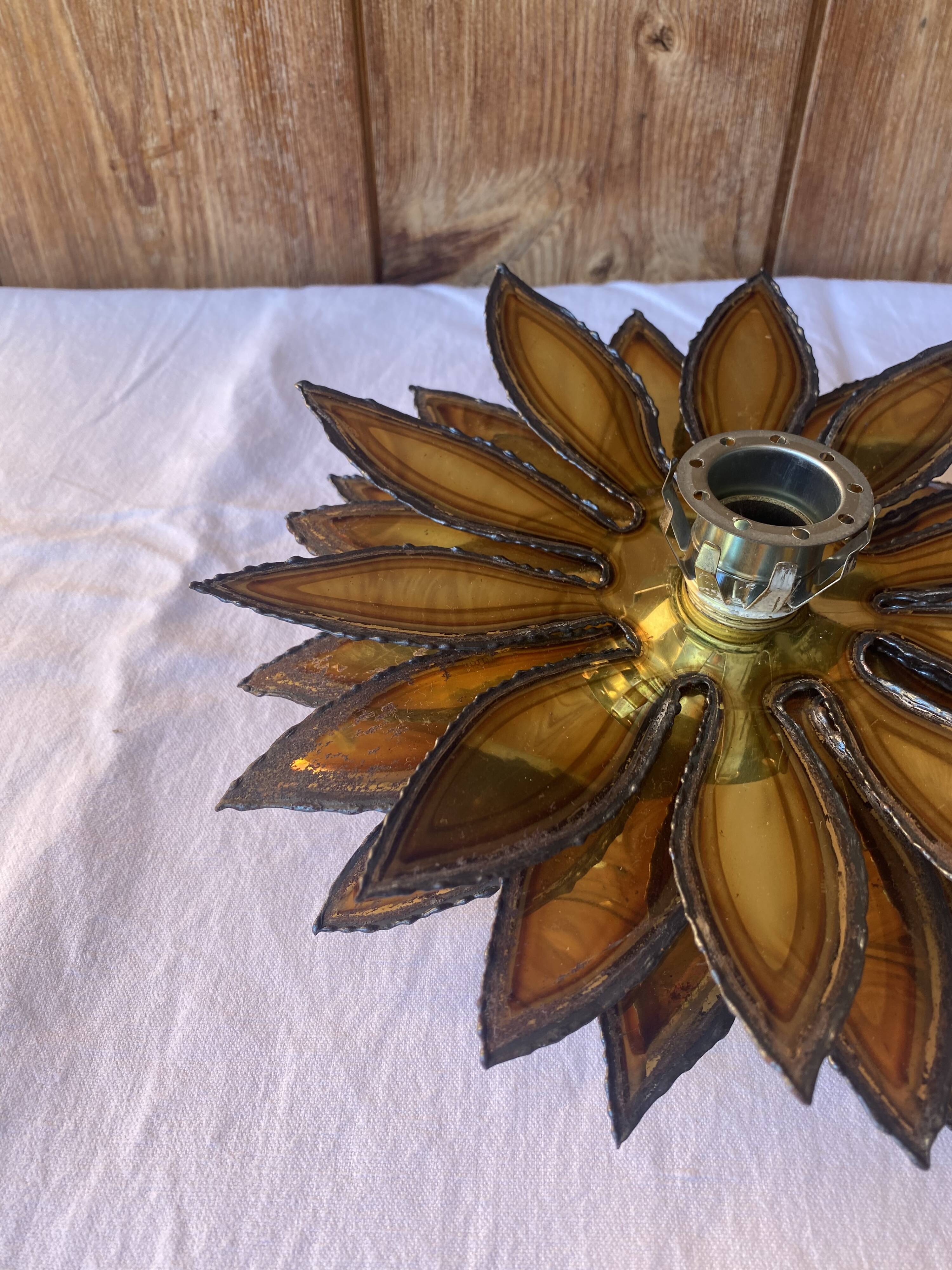 Applique murale fleur metal doré vintage