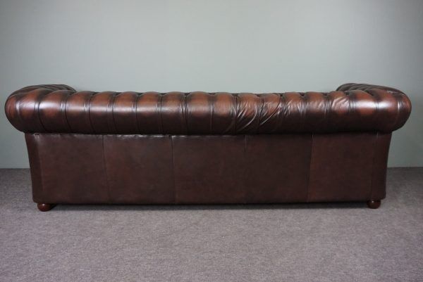 Chesterfield sofa in cowhide, 4 seats
