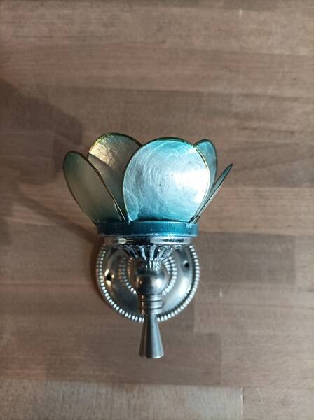 Wall lamp Lotus flower petal mother-of-pearl patinated chrome metal base dp 1123672