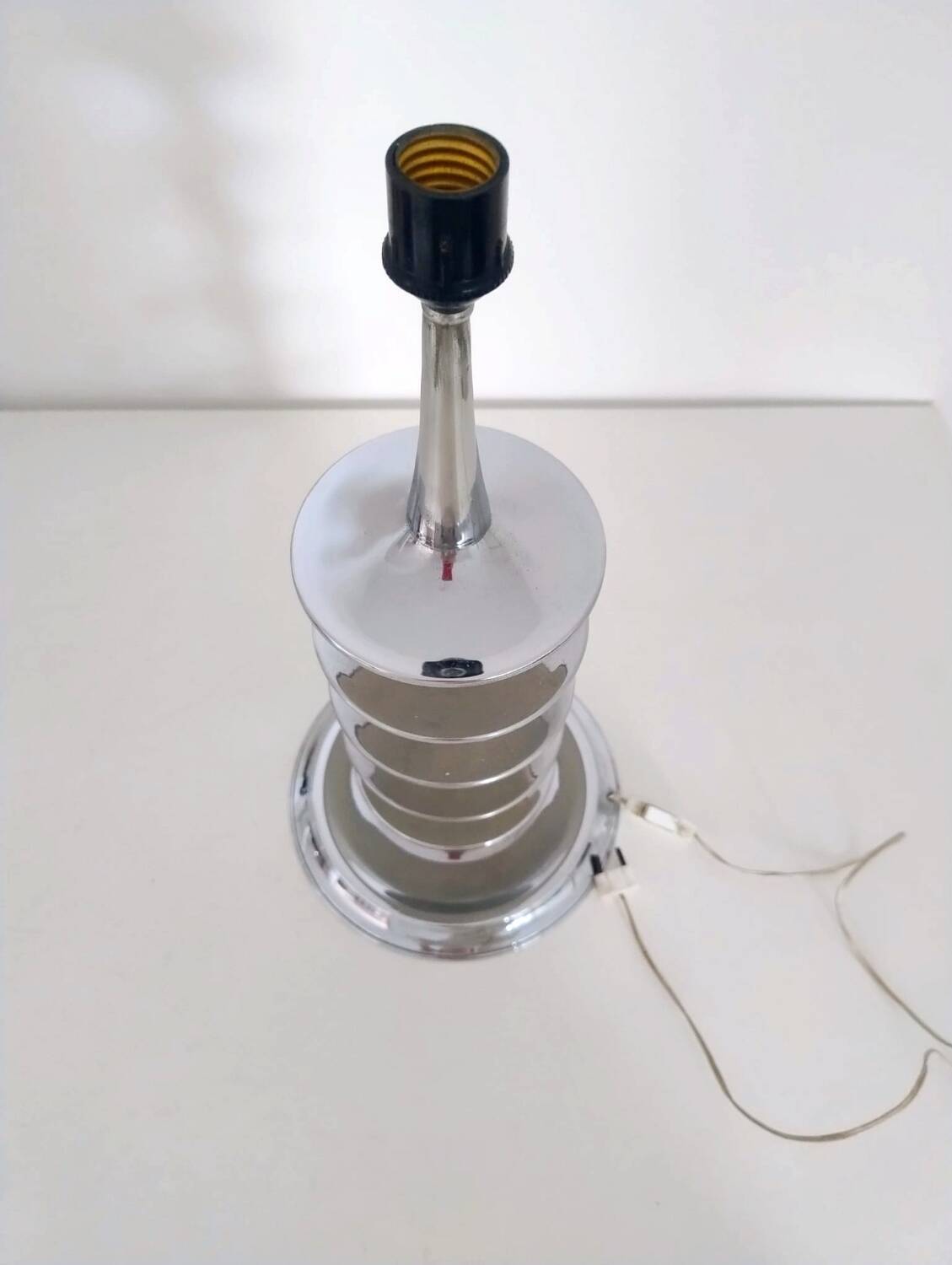 Lampe space age chromée