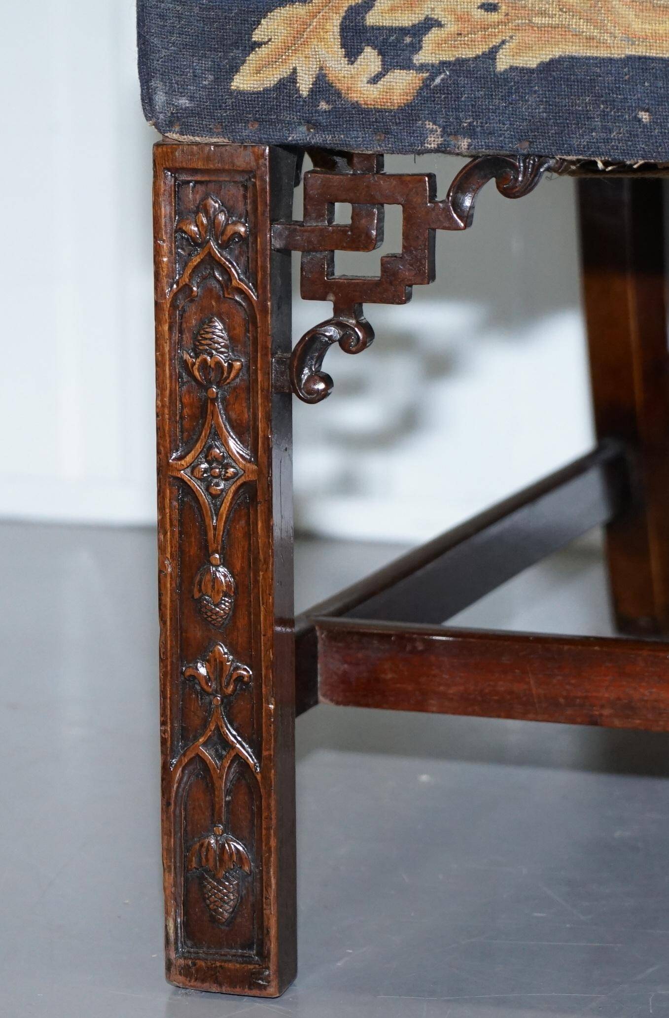 Pair of Thomas Chippendale chairs from the 1760s, embroidered and carved.