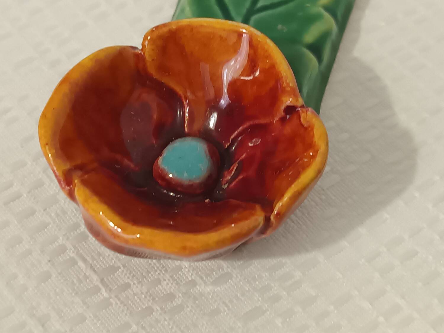 4 vintage signed flower knife rests