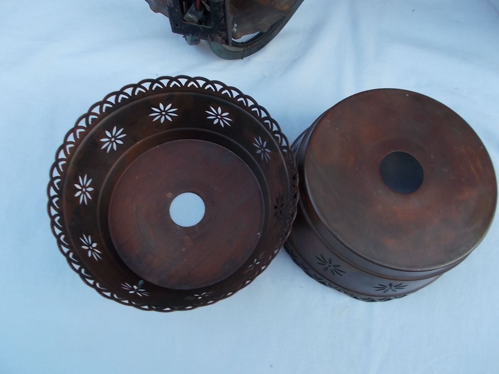 Paires d'appliques fer forgé et laiton
