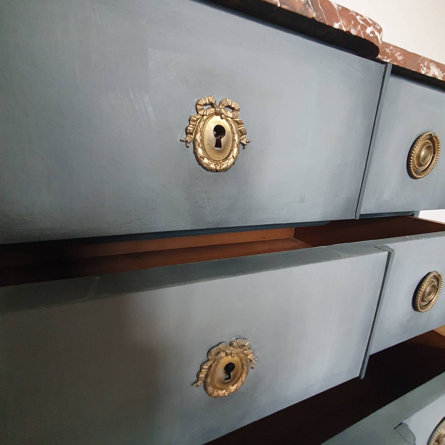 Chest of drawers with marble top
