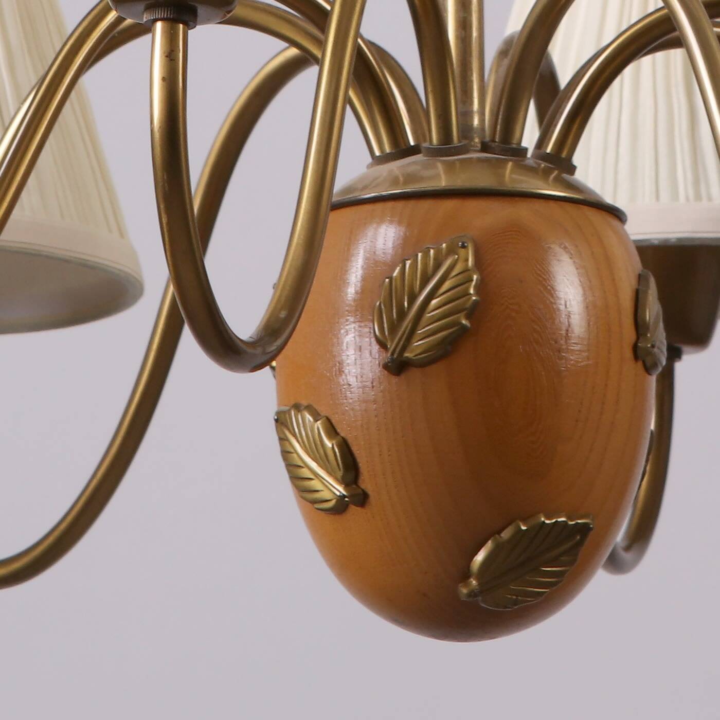 Hans Bergström '10/8' Swedish Modern 8-arm Chandelier in Brass, 1940s