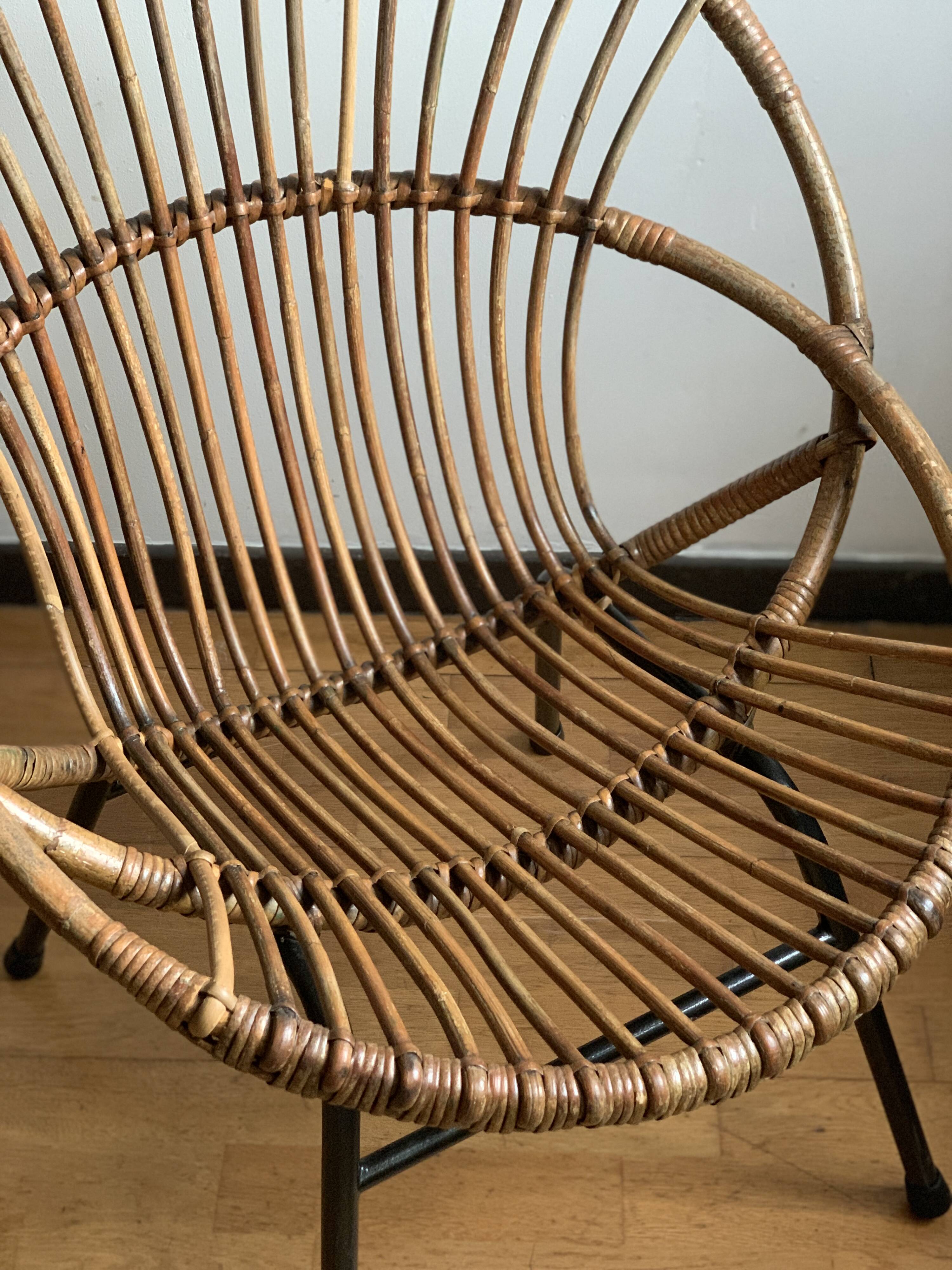 Basket rattan armchair