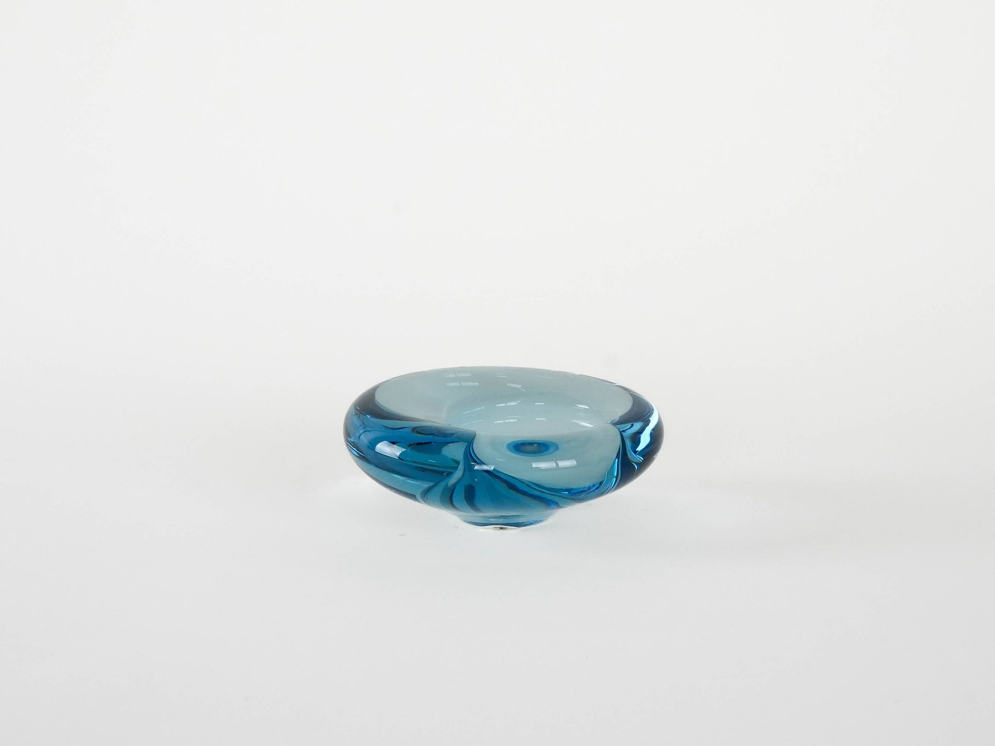 Glass platter, Danish design, 1960s, manufacturer: Holmegaard, designer: Pe