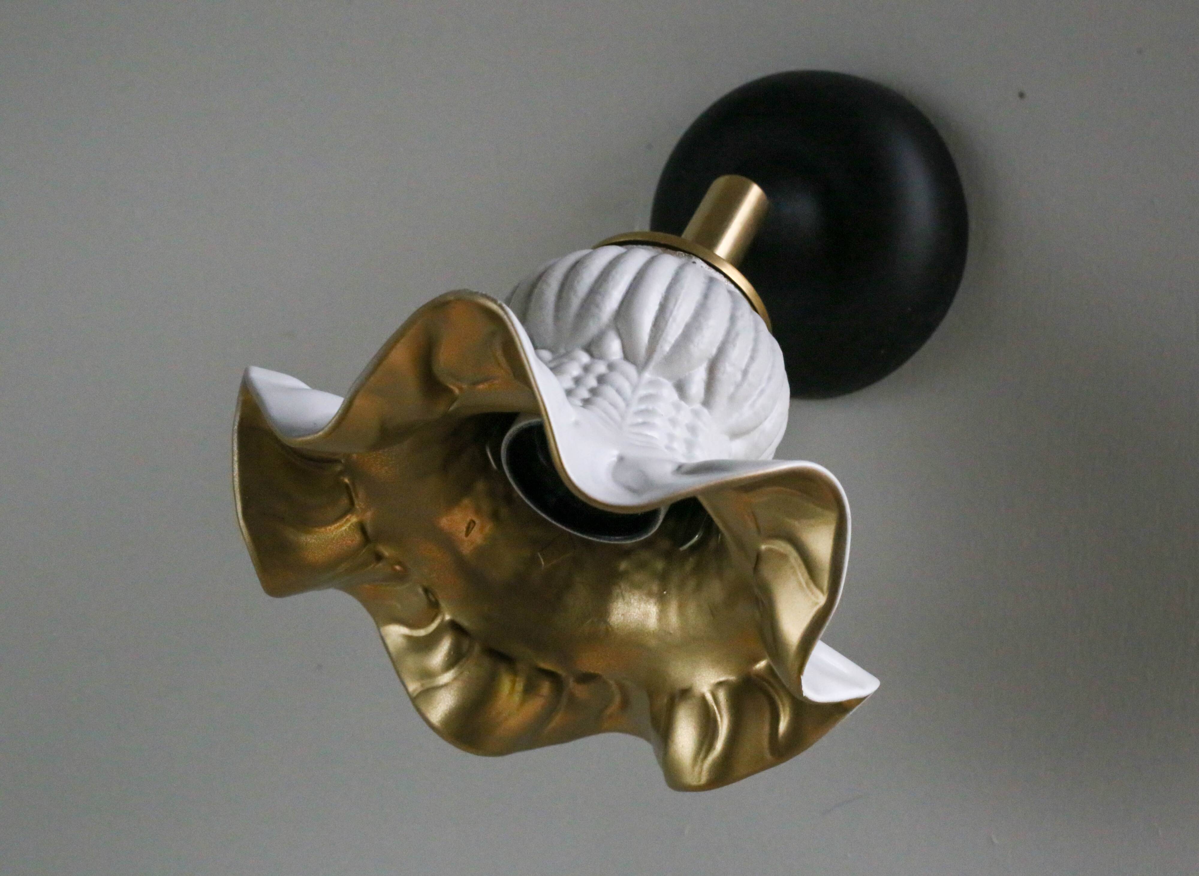 Antique wall light in gray and gold painted glass - brass socket