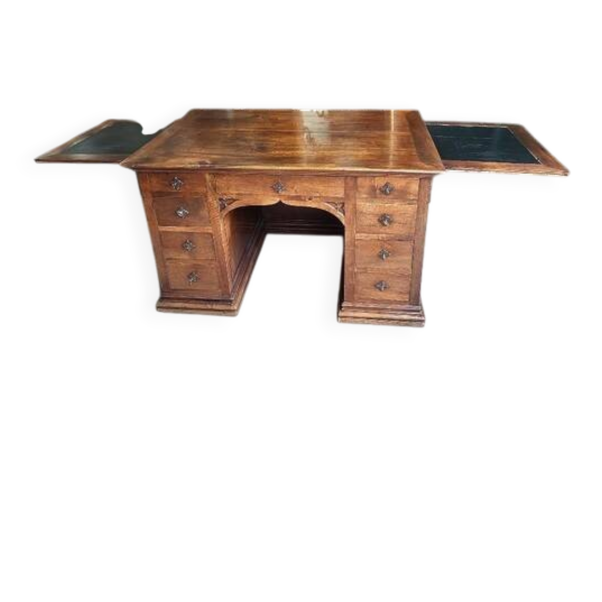 Ancien bureau 9 tiroirs en noyer de style gothique ref je