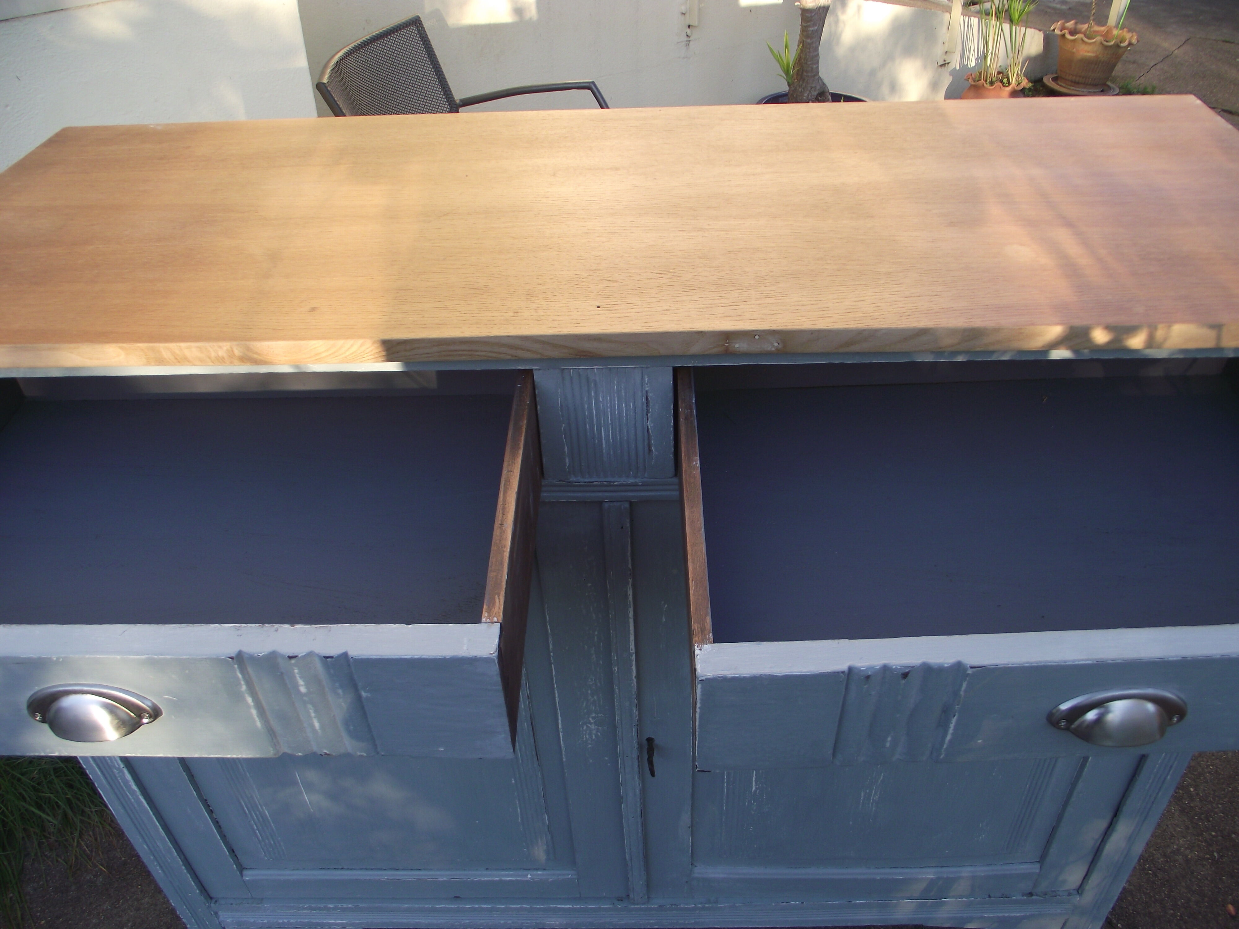 Parisian buffet in painted oak