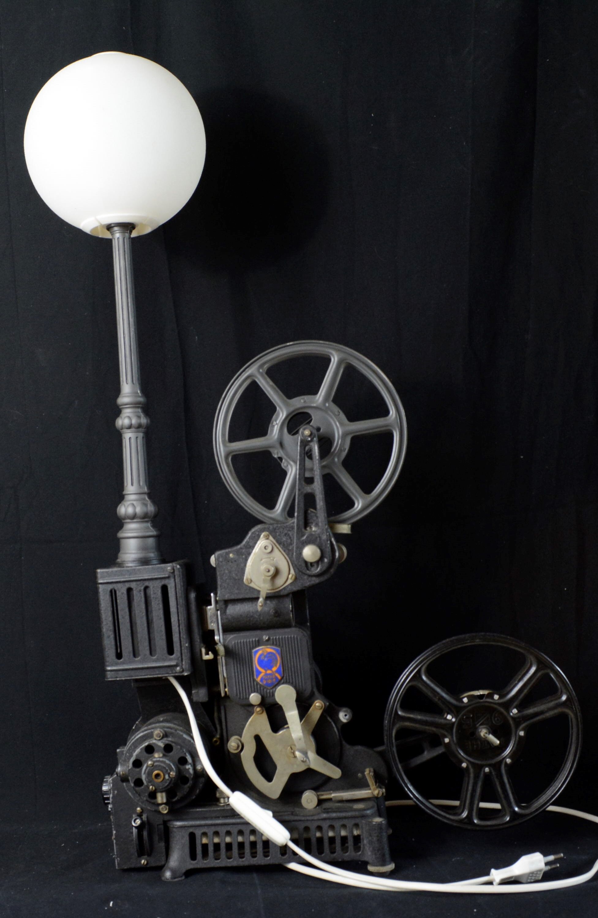 Cinema projector lamp Pathé Lux 1931, atypical industrial.