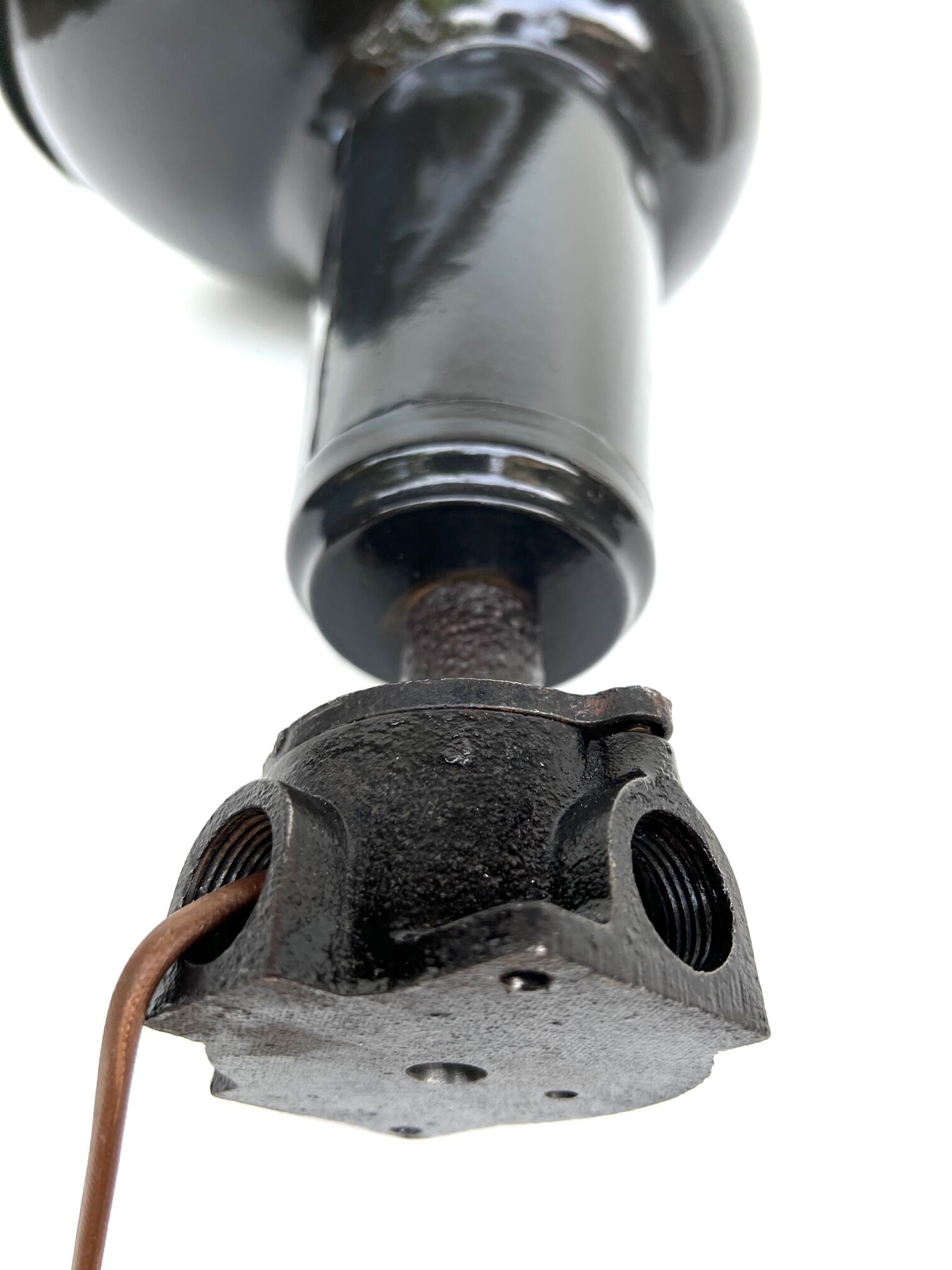 BLACK ENAMELLED TOLE WALL LAMP 1940 LEGRAND Ø 25 CM