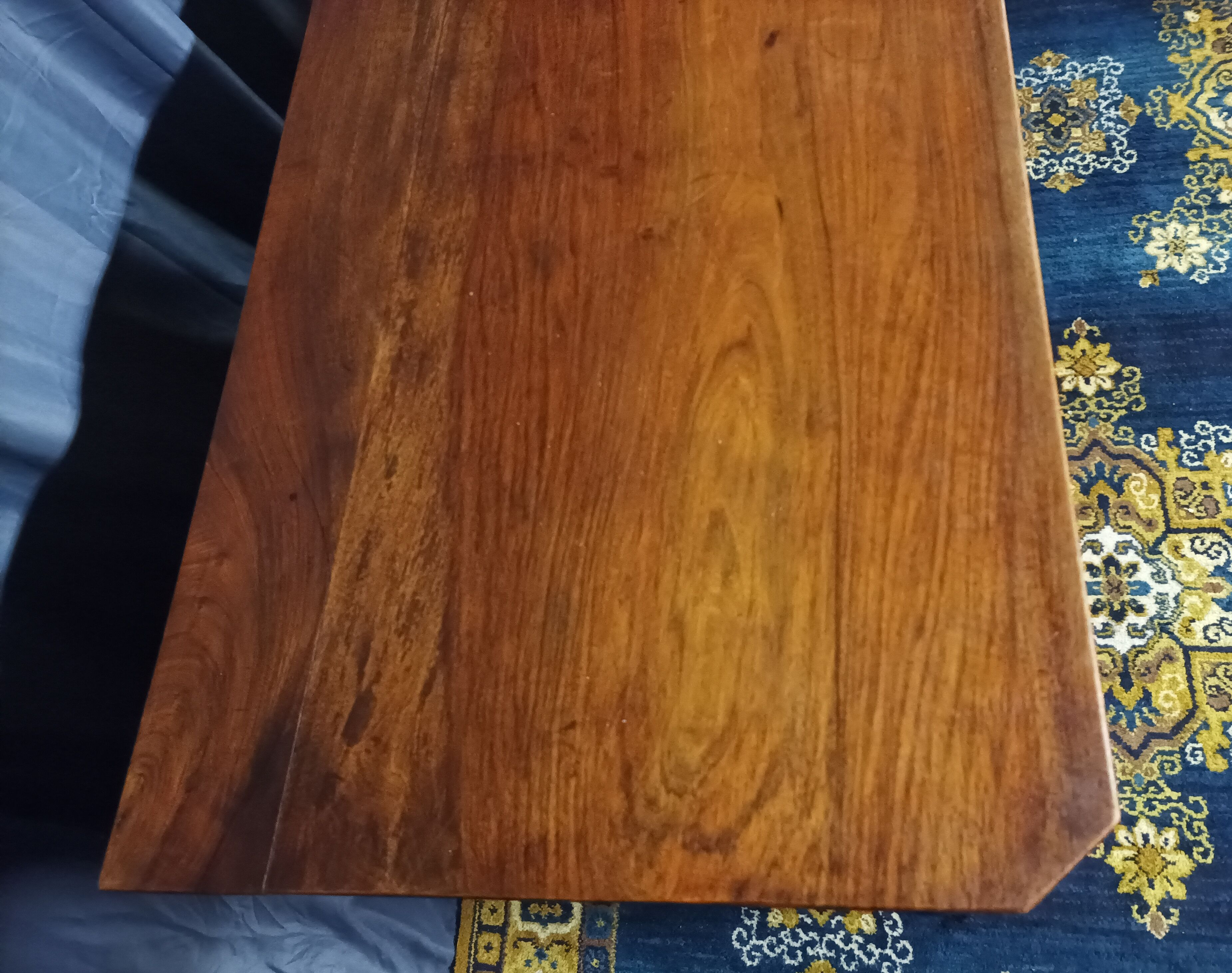 Commode Louis Philippe en ronce de noyer XIXème