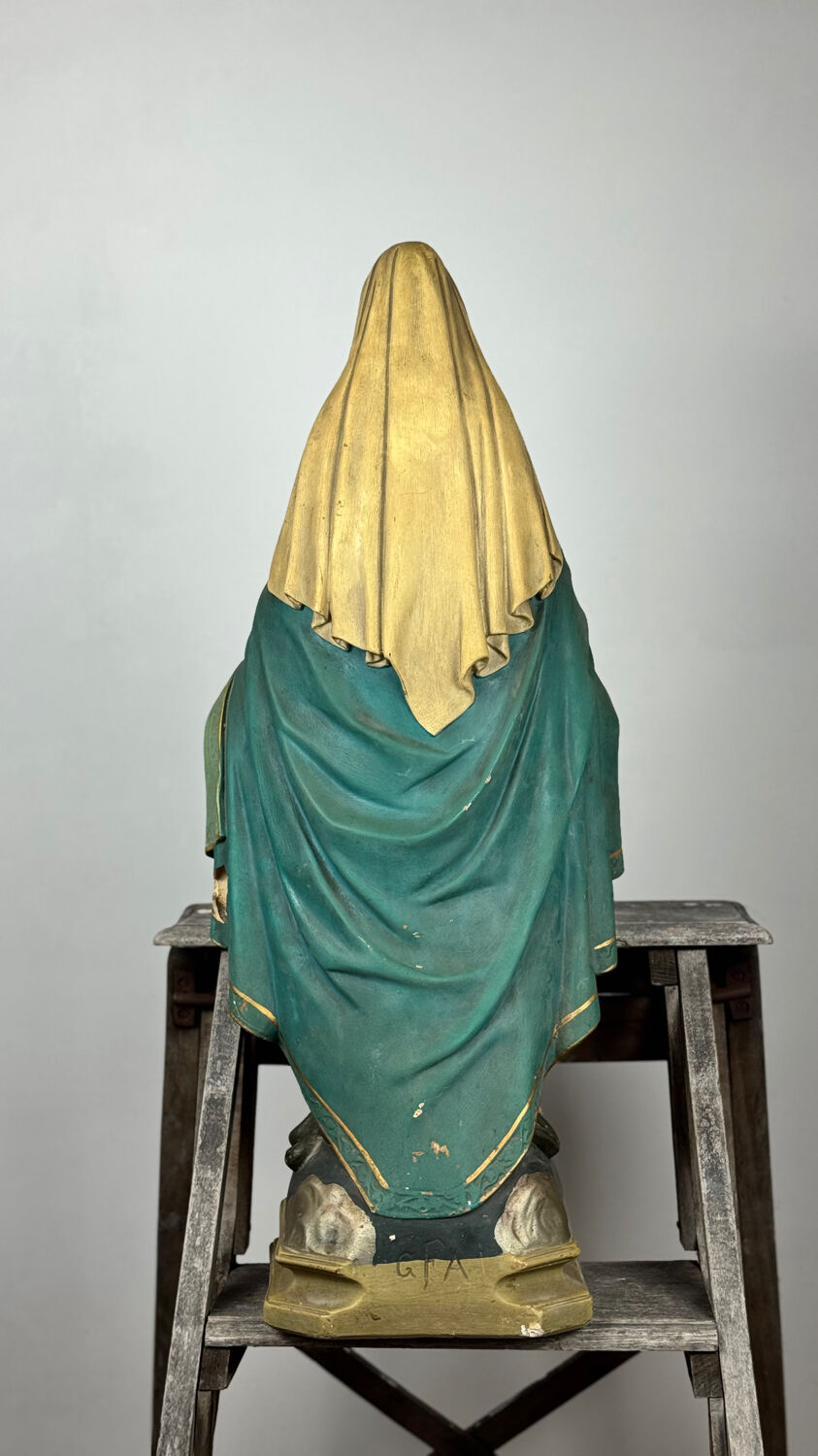 Statue of the Immaculate Virgin Mary, 19th century.