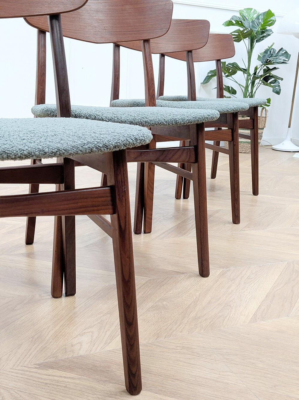 Lot de 4 chaises scandinaves