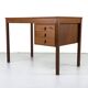 Petit bureau en teck avec trois tiroirs de Domino Møbler, années 1970.