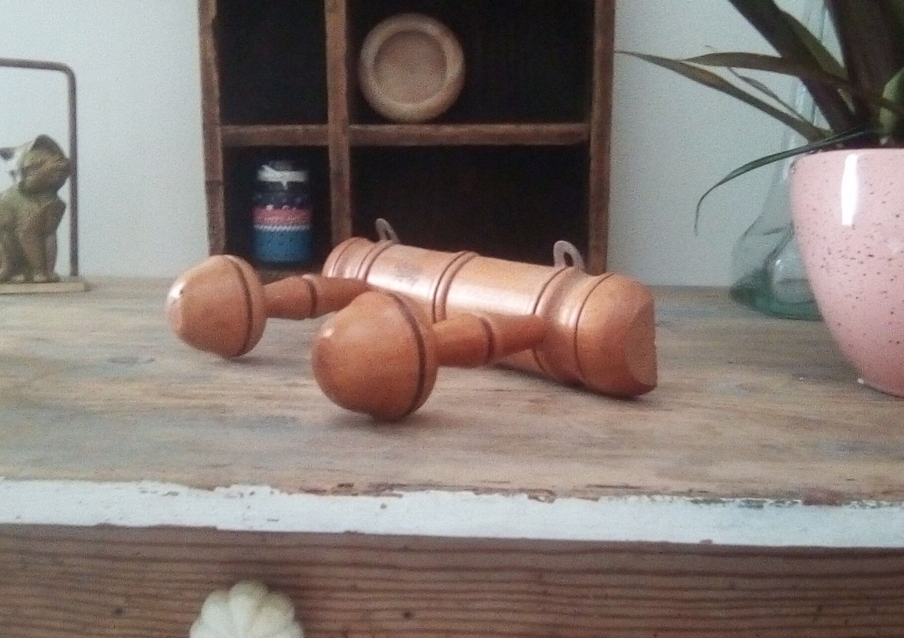 Vintage wall coat rack in wood circa 60/70 years