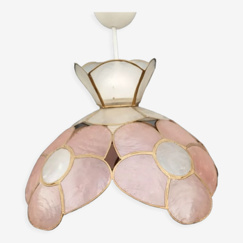 Suspension vintage lampshade mother-of-pearl and brass decorated with pink and white flowers