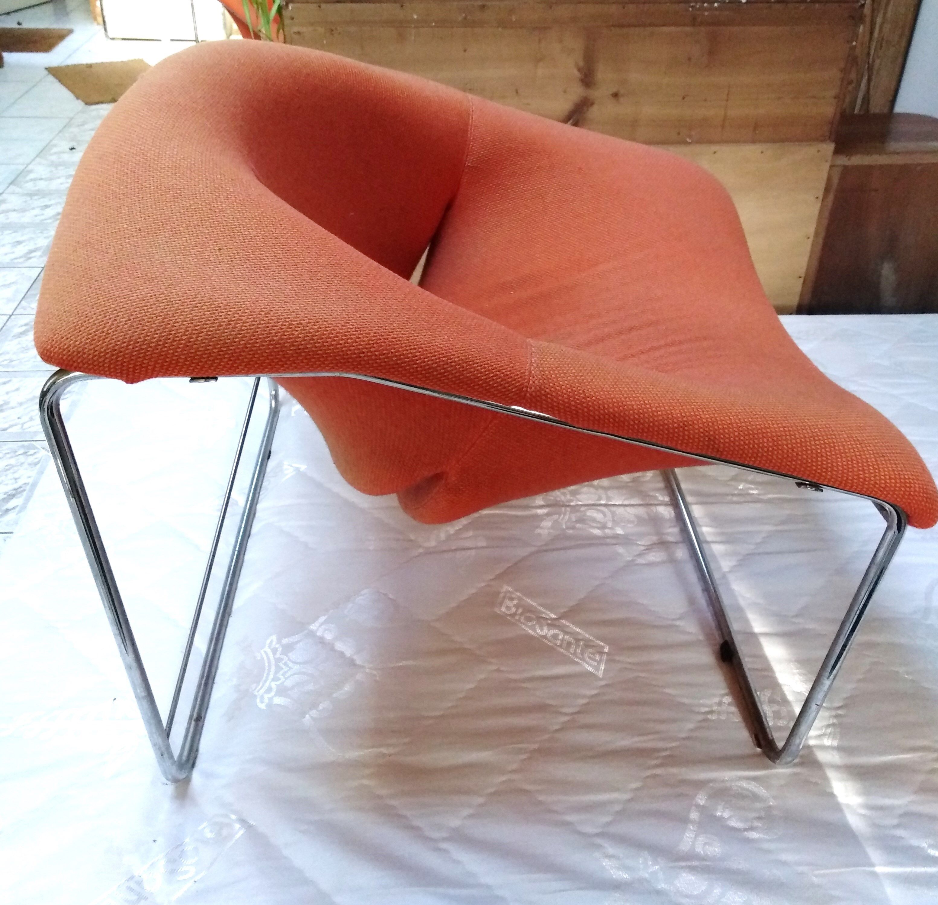 Armchair model cubik by Olivier Mourgue for Airborne 1968 A beautiful set of two "bauhaus" side tables based on a model by Marcel Breuer, made by Tecta in Germany.
