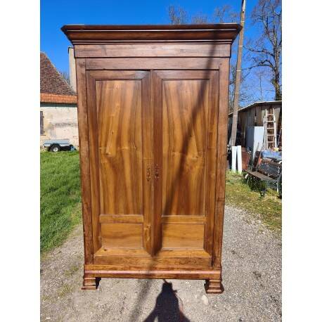 Armoire Louis Philippe noyer 19ème