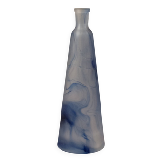Conical soliflore vase in mixed blue and white glass