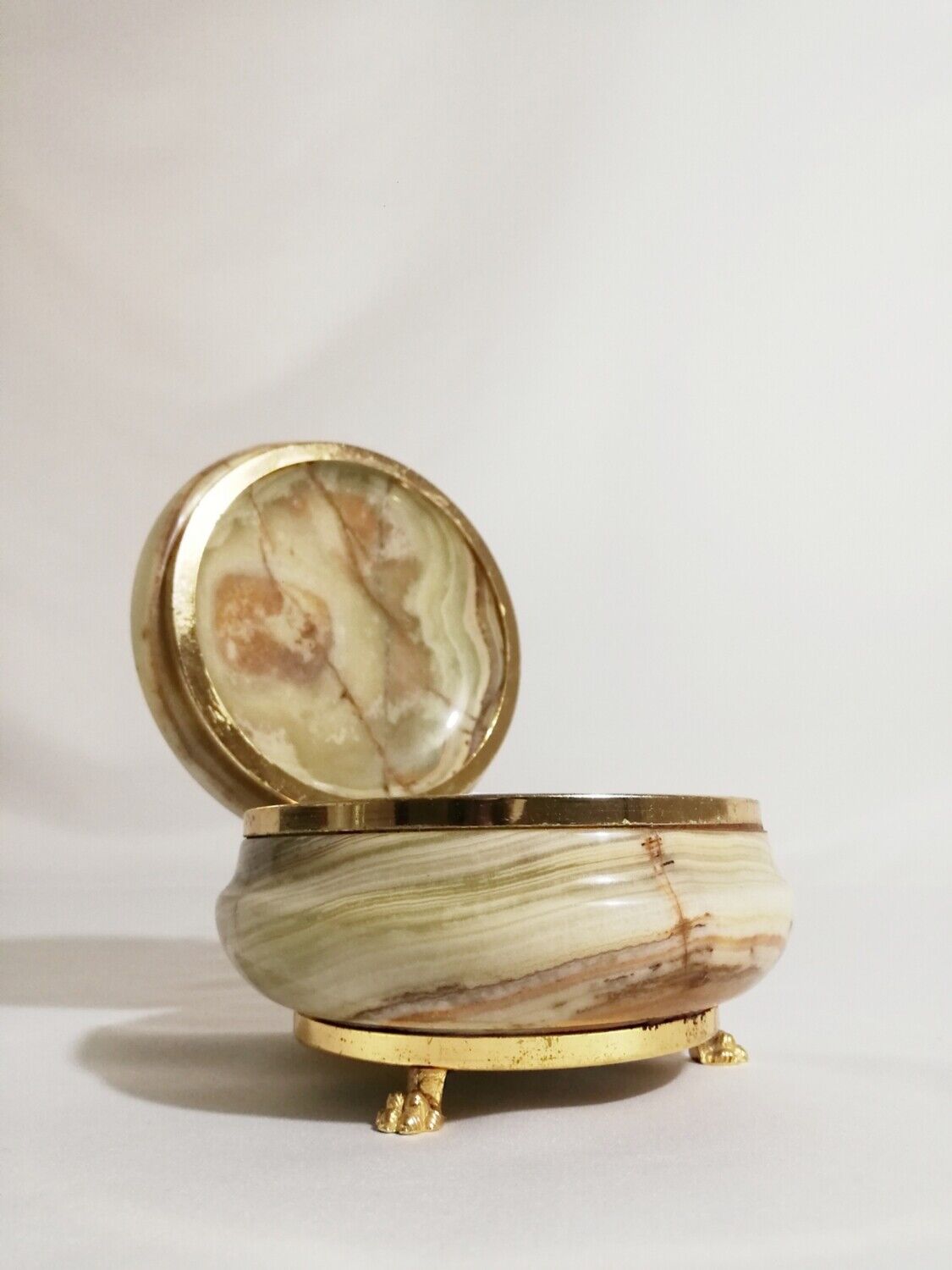 Alabaster jewelry box