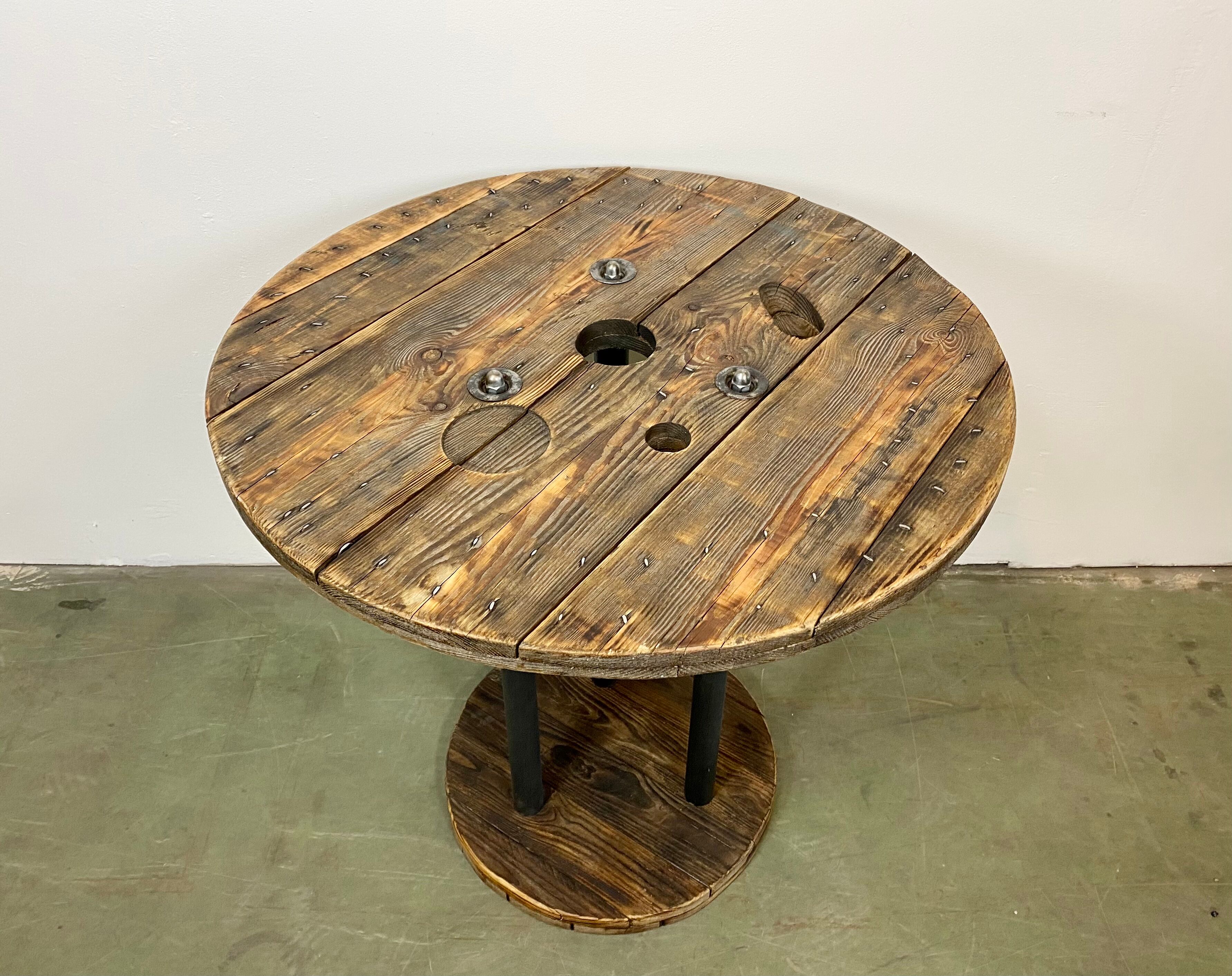 Industrial Circle Coffee Table, 1960s